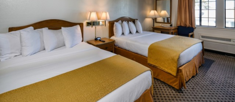 Monterey Hotel Guest Rooms